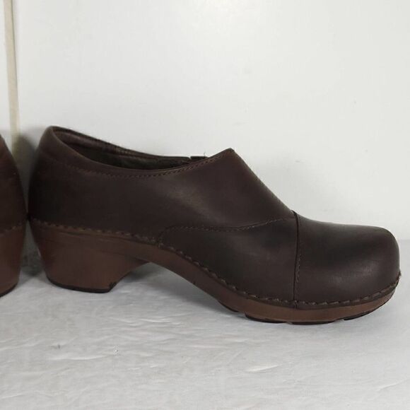 Dansko Women's Stacie Brown Leather EU38 US7-7,5 Slip On Pro Clogs Shoes - Picture 6 of 12